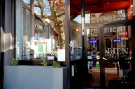 Kyriad Avignon - Palais des Papes