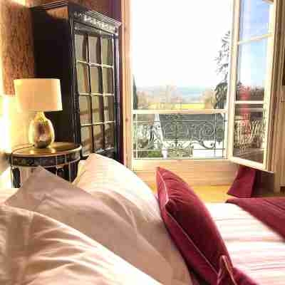 Logis Hôtel & Restaurant Chateau de la Marjolaine Rooms