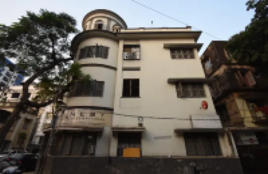 Hotel Nest International