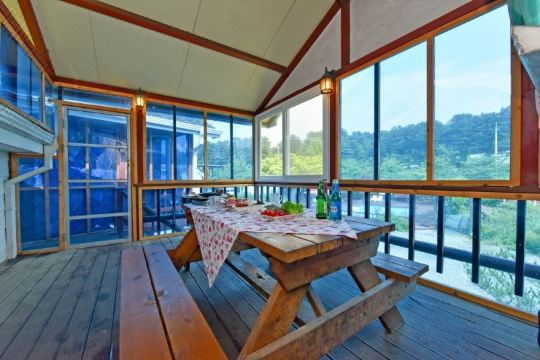 행복펜션 외관 또는 주변 경관