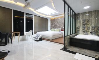 Busan Songdo Hotel 99.9