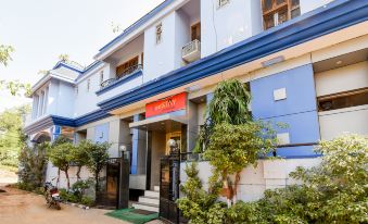 Juststay Gulmohar Inn