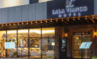 Lala Vianco Business Hotel