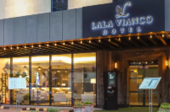 Lala Vianco Business Hotel