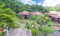Siray Green Resort Hotels in Koh Sirey