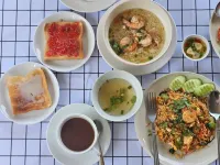 Charming Home Resort - breakfast