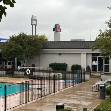 Motel 6 Mesquite, TX – Town East