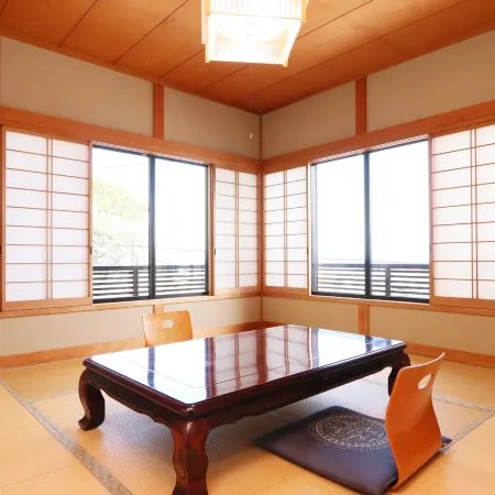 Yadokari a Hot-Spring Inn Featuring Local Seafood Cuisine