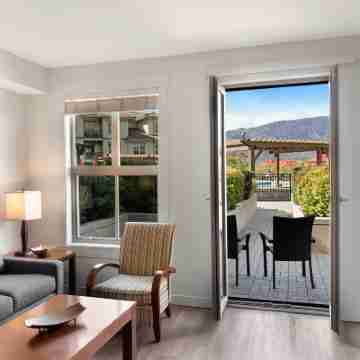 Walnut Beach Resort Rooms