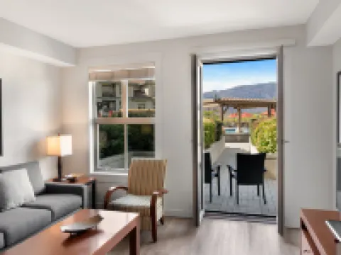 Walnut Beach Resort Hoteles en Osoyoos