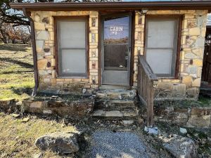 Cedarvale Cabins at Turner Falls