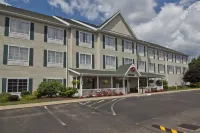 Coshocton Village Inn & Suites