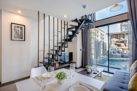 5. 유토피아 나이한..