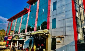 Hotel Suryadev