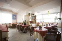 Hotel Desiree - 3 tähden