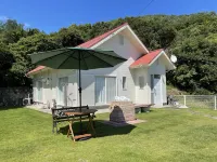 Holiday Villa Ta-View Hotels in 