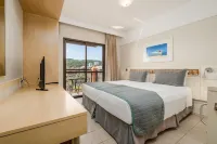 Apto em Resort pé na Areia Jbv