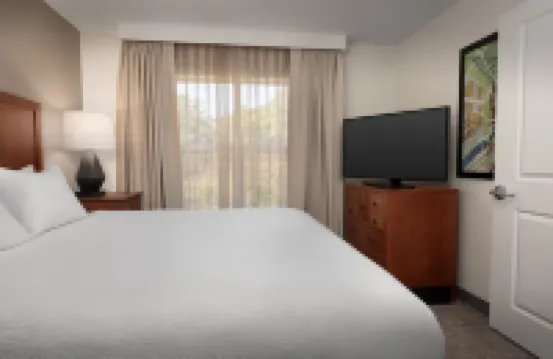 Residence Inn Fayetteville Cross Creek - Pet friendly
