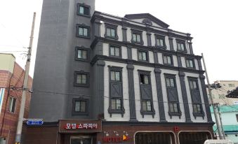 5. 모텔스파피아..