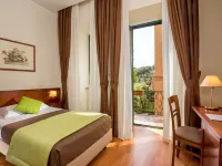 Hotel Villa Grazioli Hotels near Jonio Metro Station