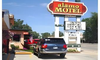 Alamo Motel