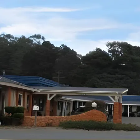 Coast Inn and Spa