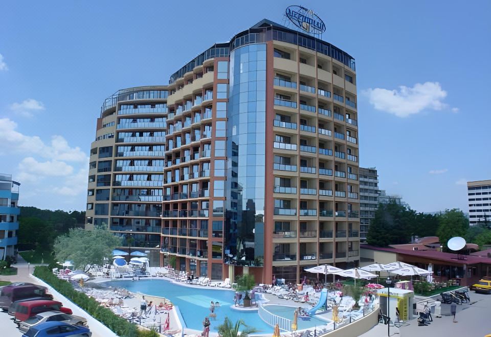 hotel overview picture