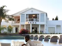 Belurana River Manor - Pools