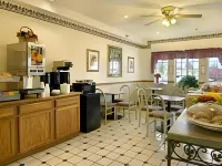 Super 8 by Wyndham Platte City/KCI Airport North Hotel a Leavenworth