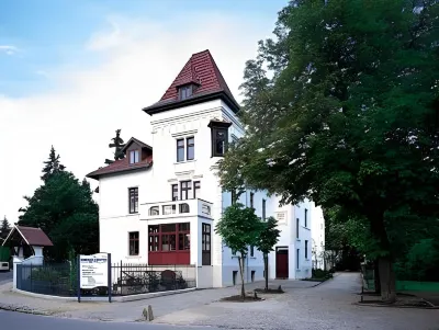 Hotel am Kurpark Hotels in Schönebeck