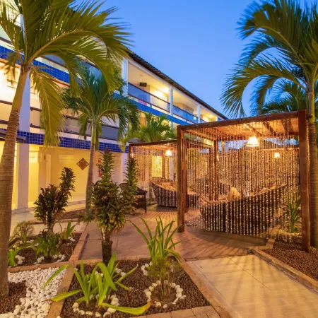 Crôa Mares Hotel