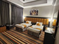 Shyan Hotel