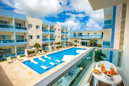 Hotel Whala!Urban Punta Cana Отели в г. Баваро
