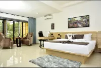 The Woodsage Guest Inn