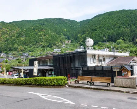 馬路温泉 安藝郡酒店