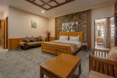 The Banyan Retreat Hotels near prachin shiv mandir