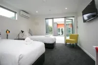Podium Lodge
