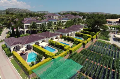 Alexandra Beach Spa Resort
