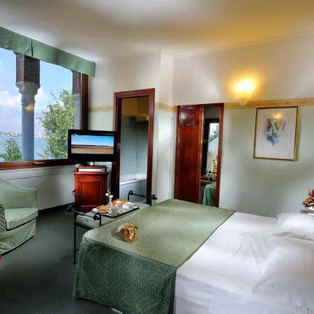 Hotel Russo Palace