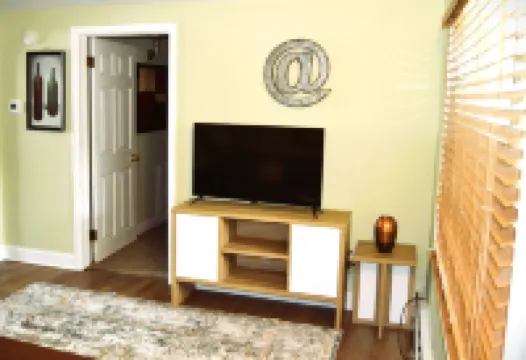 A Delightful and Cozy Two-Bedroom Apartment