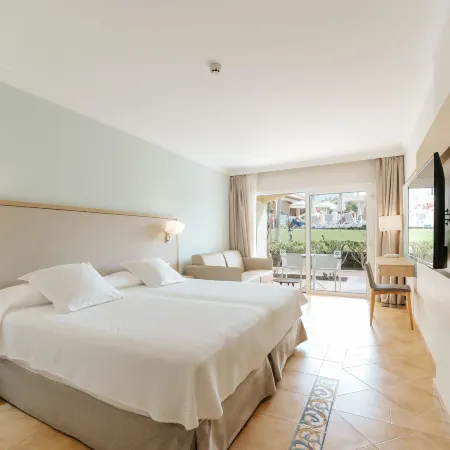 R2 Buganvilla Hotel & Spa