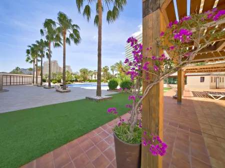 Coral Beach Отели в г. Кальпе