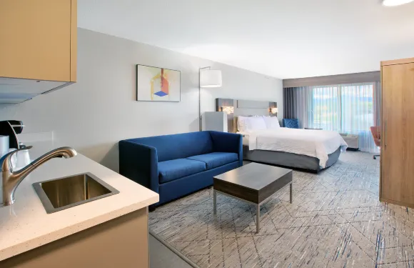 智選假日套房酒店水牛