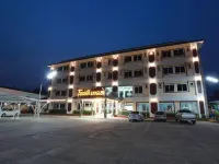 Chokdee Place Hotels near Wat Nong Phai