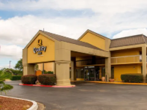 Quality Inn Monroe Hotels in Monroe
