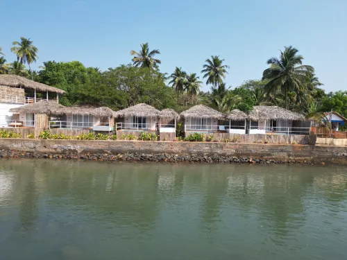 Destiny Goa Beach Resort - إطلالة على البحر