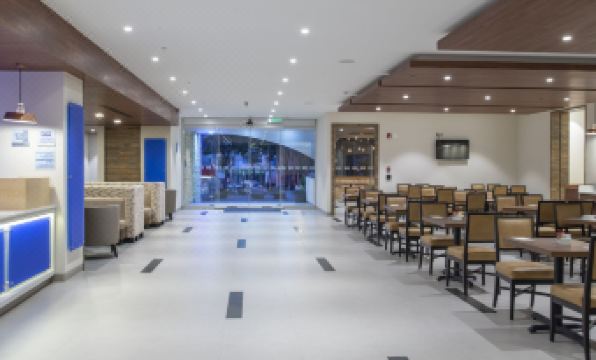 Holiday Inn Express Mexico Basilica by IHG