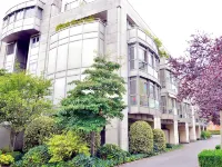 Residence Zug Hotels near Bloodhound Missile Station