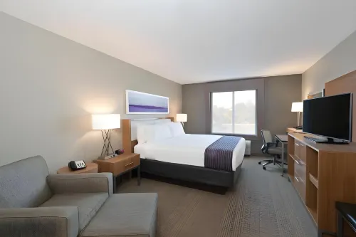 Holiday Inn Express & Suites HOT SPRINGS by IHG