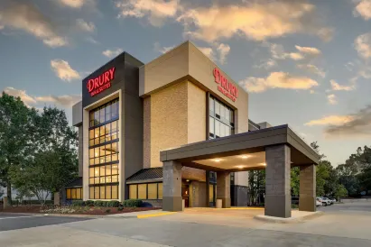 夏洛特大學德魯裡套房飯店